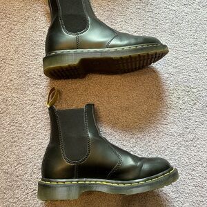 Doc Maten’s Vegan 2976 Chelsea Leather Boots US Women’s Size 8